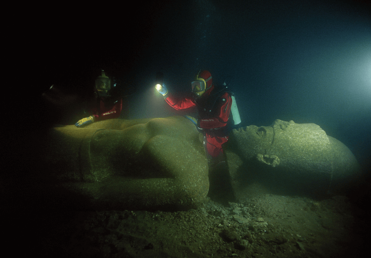 heracleion-statue-underwater